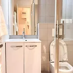 Elegant In S Old Town Apartment *