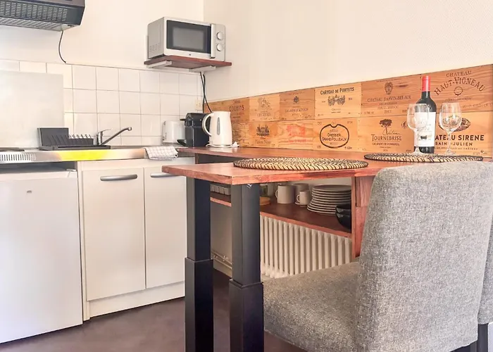 Elegant In S Old Town Bordeaux