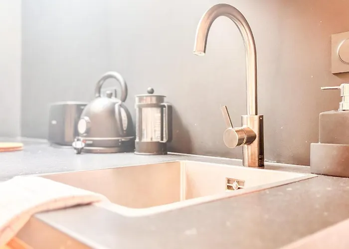 Elegant In S Old Town